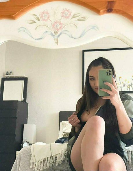 chaton potelé uniquementfans nu images