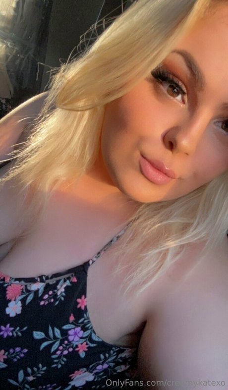 creamykatexo modèle artistique galerie