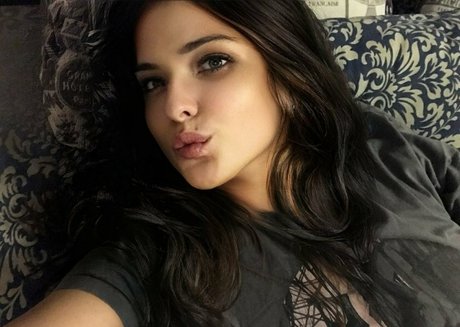 ericabigboobs belle actrice galerie