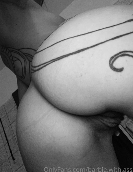 barbie with ass actrice nue galeries