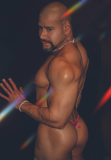 aleolatinoxxx modèle joli galerie