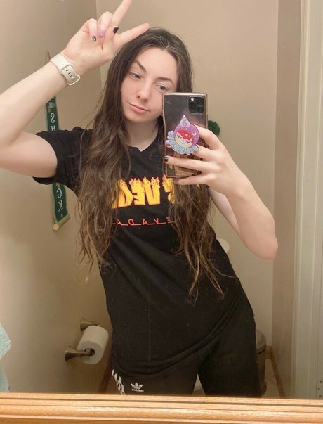 Bekaloo actrice érotique image