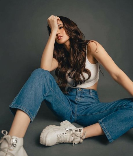 Eslovenia Marques modèle magnifique photo