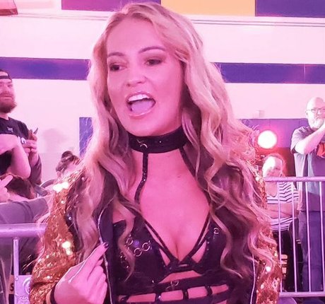 Alisha Edwards actrice de grande qualité archive