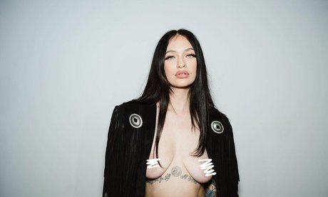 hellxrel étoile adulte photo