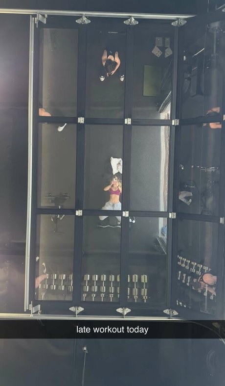 trio sous la douche onlyfans sexy chaud des photos