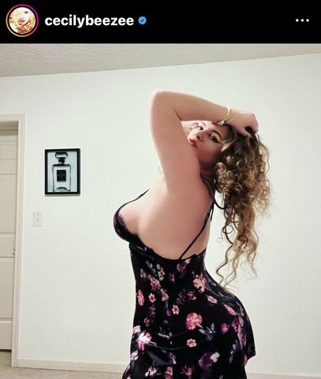 cbeezeec actrice chaude photos