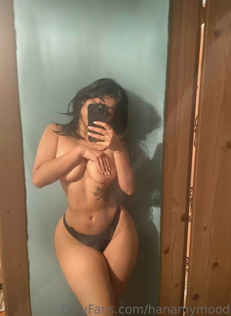 HanaMyMood star du porno chaud photo