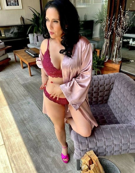 Sugey Abrego belle étoile photos