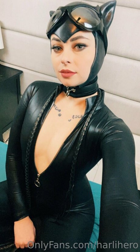 Harliantihero star du porno exclusive galerie