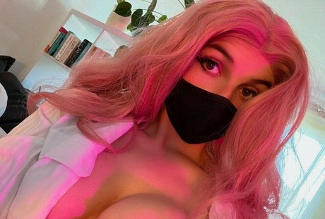 Aurelia Baker sexe star img