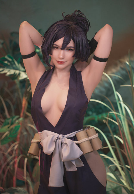 Michi Kyunn nus de stars du porno des photos