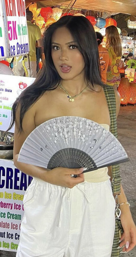 Gabby hua actrice pornographique images