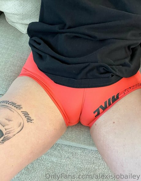 chaton courbé onlyfans top meilleur collection