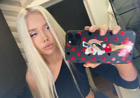 milaazulfree star du porno gratuite galeries