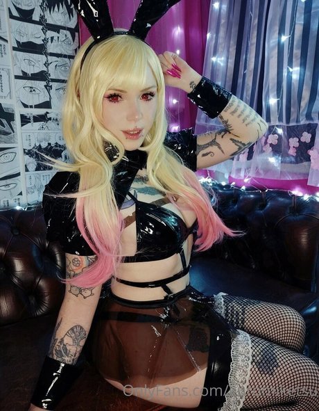 kuromiketsu actrice pornographique photo