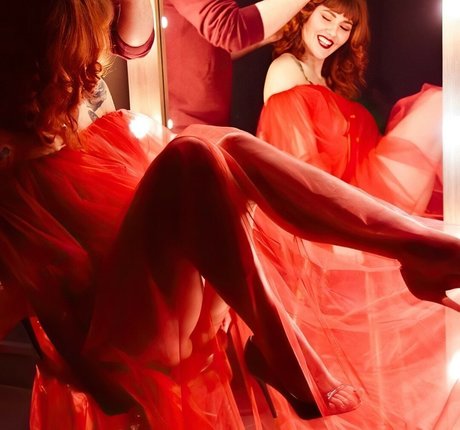 Miss lady bug star du porno gratuit image