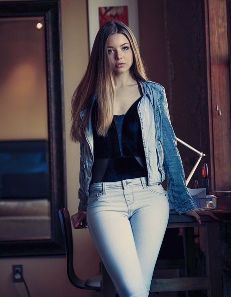 Lana Lea actrice chaude photo