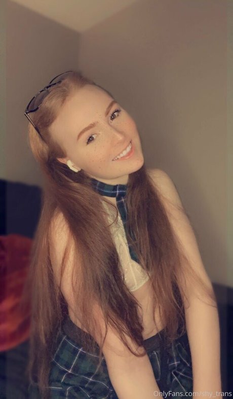 Shy Trans modèle sympa photos