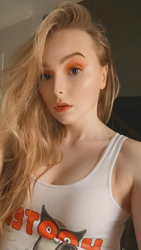 fans de transsexuelles blanches uniquement nus de haute qualité img