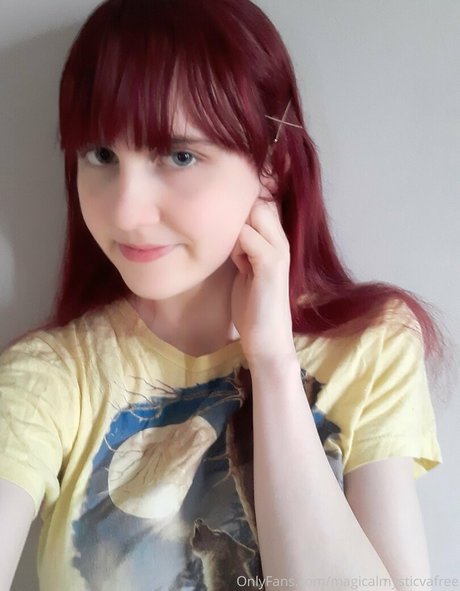 magicalmysticvafree joli modèle des photos