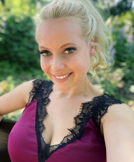 Steffi Landerer étoile de haute qualité images