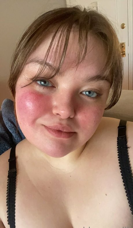 bbwangelik étoile xxx img