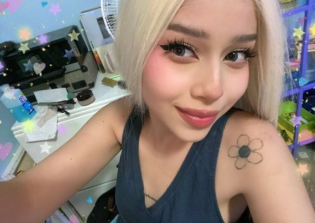 Daisyrot actrice exclusive photo