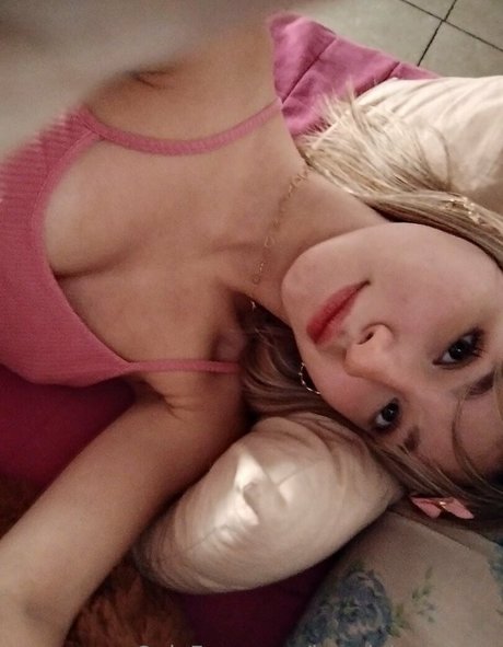 kayciebrowning modèle magnifique image