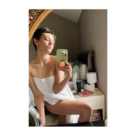 Girl On Cinema art de star du porno archive