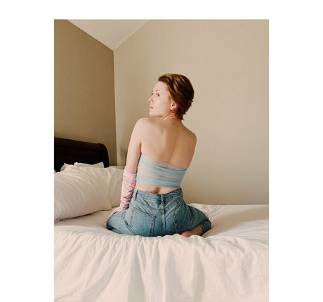 Girl On Cinema étoile nue images