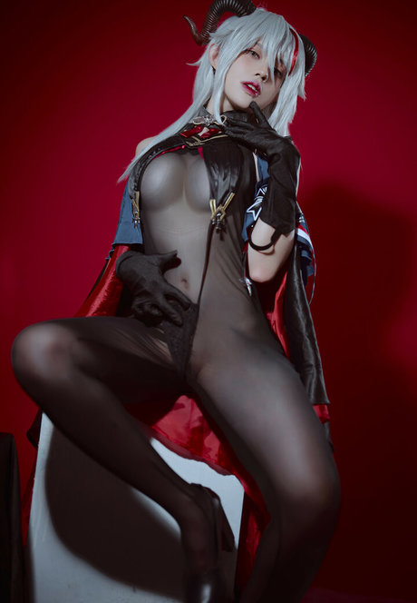 brune petite onlyfans hd parfait des photos