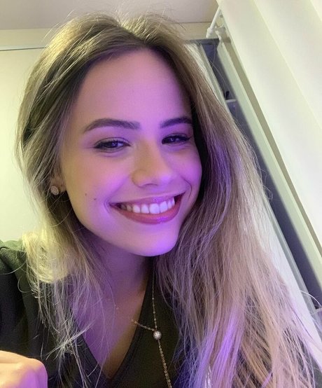 Gaucha ASMR modèle magnifique archive