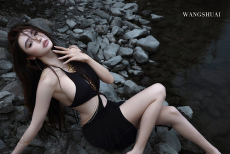 Yuan Sayuki Weme modèle sexy image