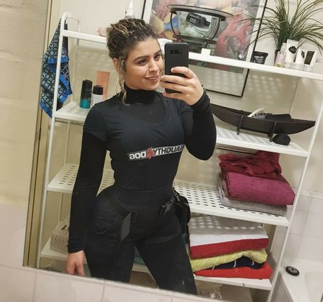 gros seins asiatiques onlyfans assez exclusif archive