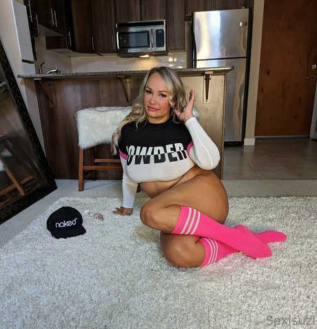 sexisuzi belle actrice galeries