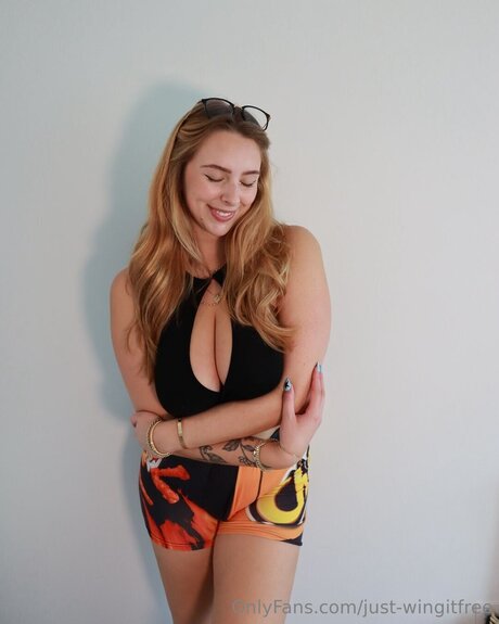 just wingitfree star du porno sympa photo
