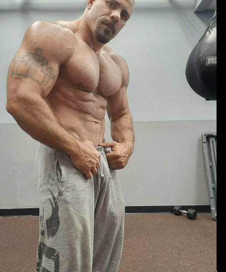 justinmetrando modèle xxx collection