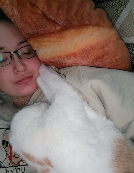 chatte solo uniquementfans assez érotique photo