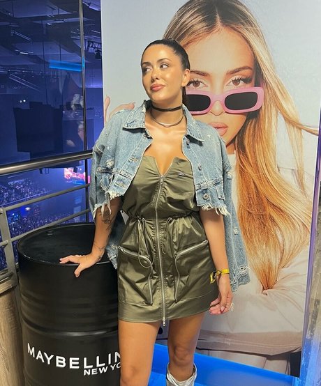 Rosario Matew étoile adulte photos