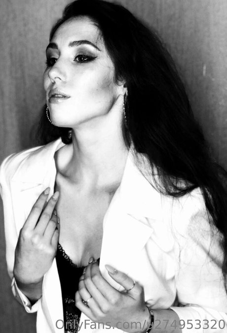 lilylong modèle pornographique image