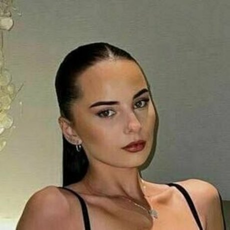 sweetcherryyyy modèle images