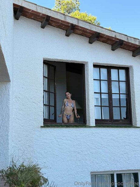 gros clitoris uniquementfans haute qualité parfait archive