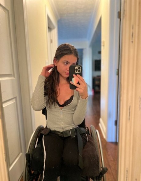 aisselles poilues onlyfans adulte érotique collection