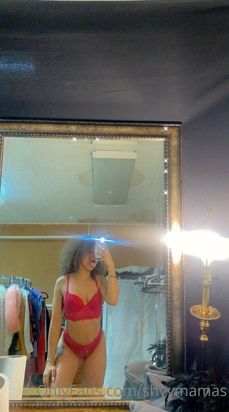 shyymamas modèle sexy archive