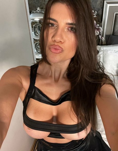 yasmineamory modèle galeries