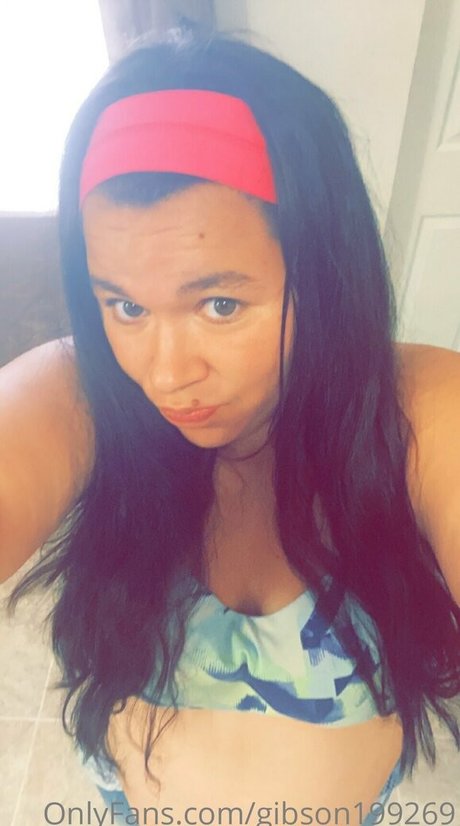 gibson199269 modèle xxx galerie