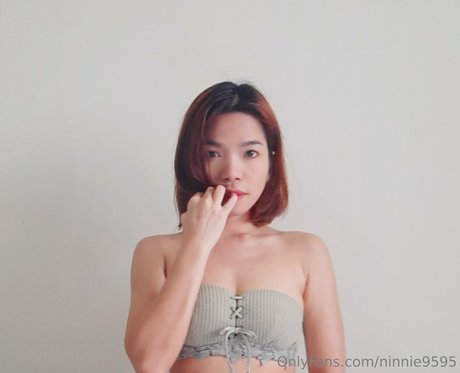 ninnie9595 star exclusive des photos