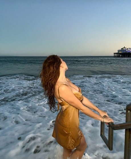 Renata Valliulina sexe de star du porno photo