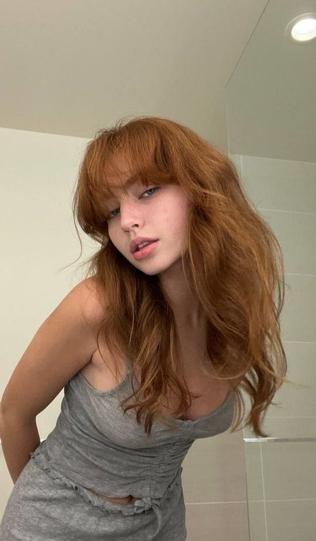 Renata Valliulina star du porno img